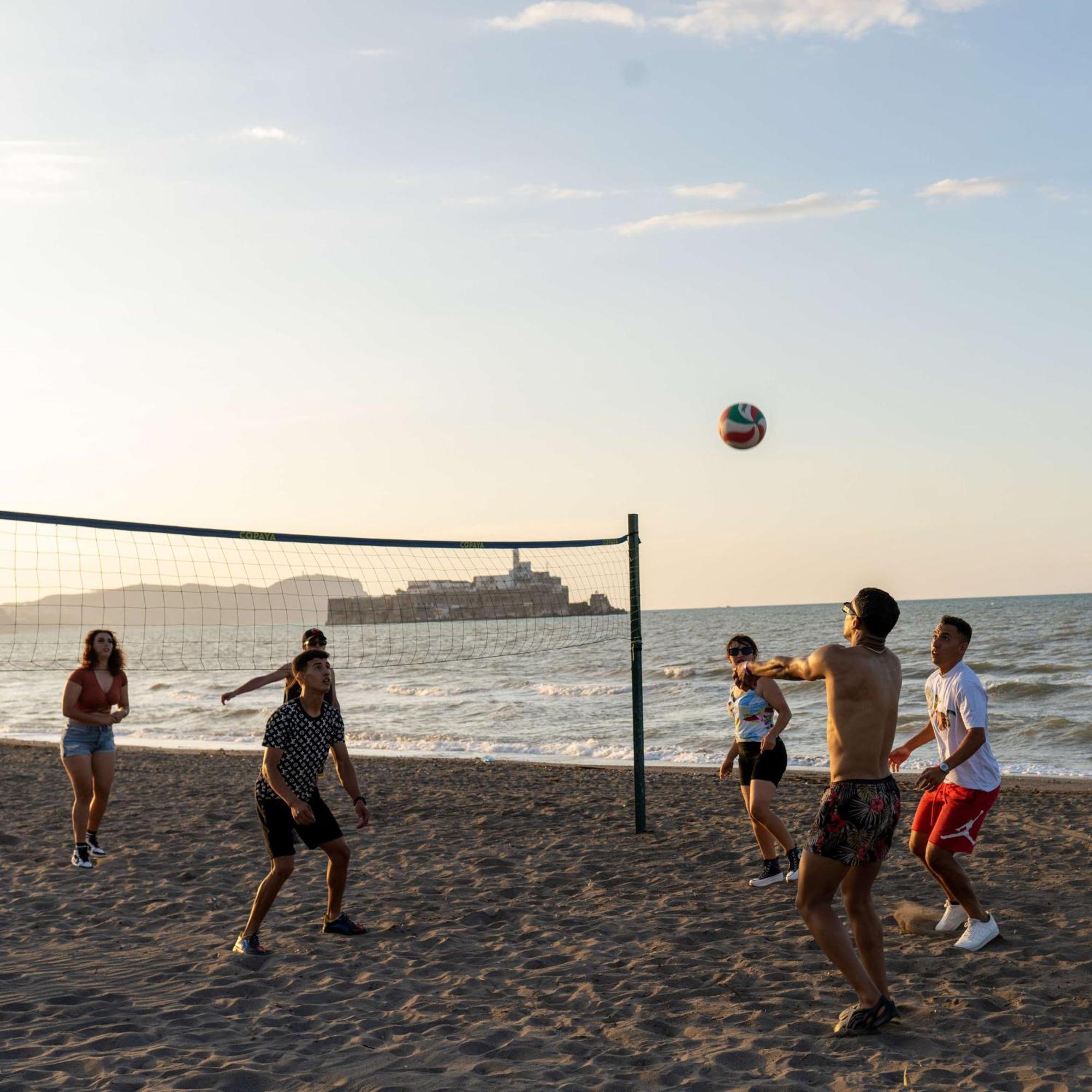 Radisson Blu Resort Al Hoceïma Dış mekan fotoğraf Beach football in Dubrovnik