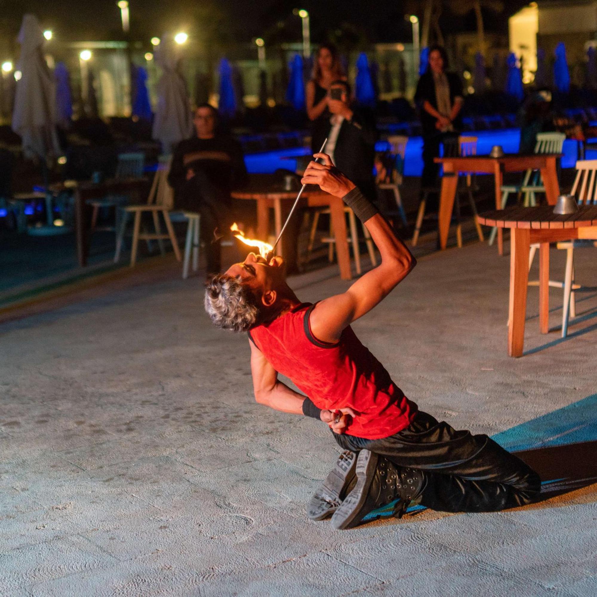 Radisson Blu Resort Al Hoceïma Dış mekan fotoğraf Fire breathing