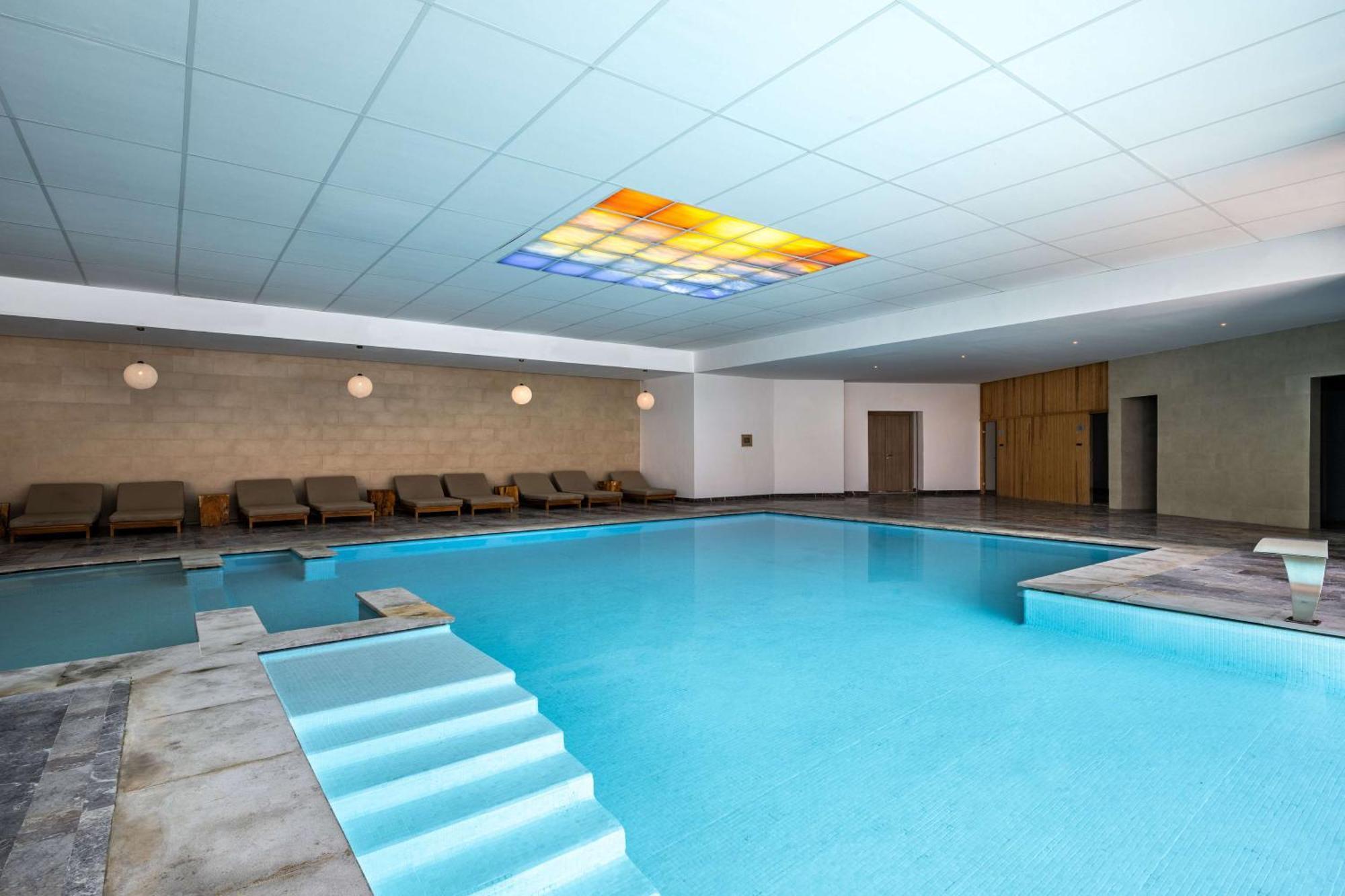 Radisson Blu Resort Al Hoceïma Dış mekan fotoğraf The swimming pool
