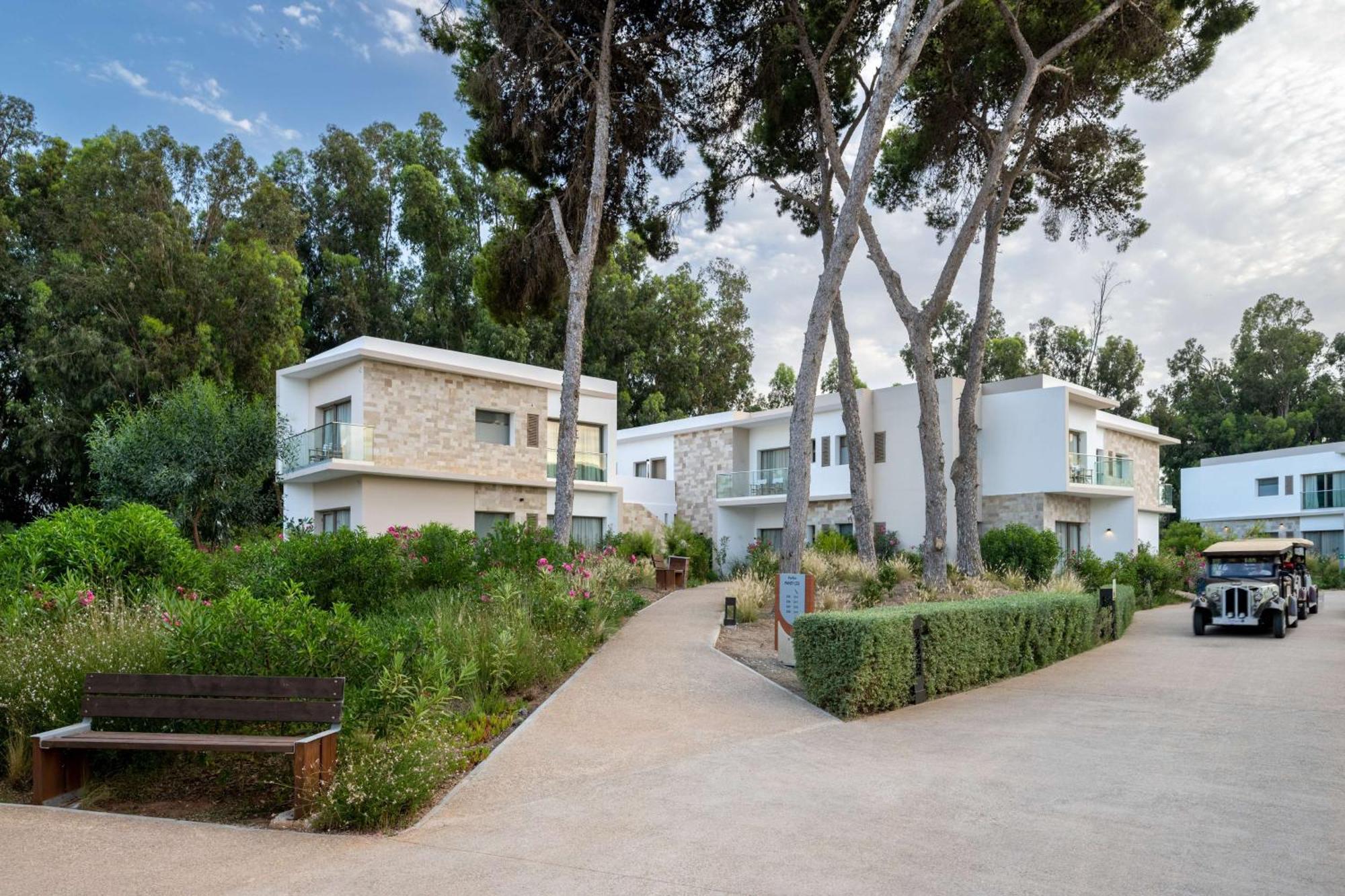 Radisson Blu Resort Al Hoceïma Dış mekan fotoğraf The hotel in 2016
