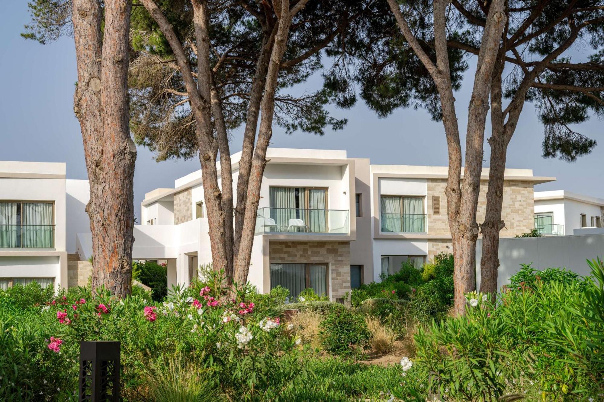 Radisson Blu Resort Al Hoceïma Dış mekan fotoğraf The hotel in 2012
