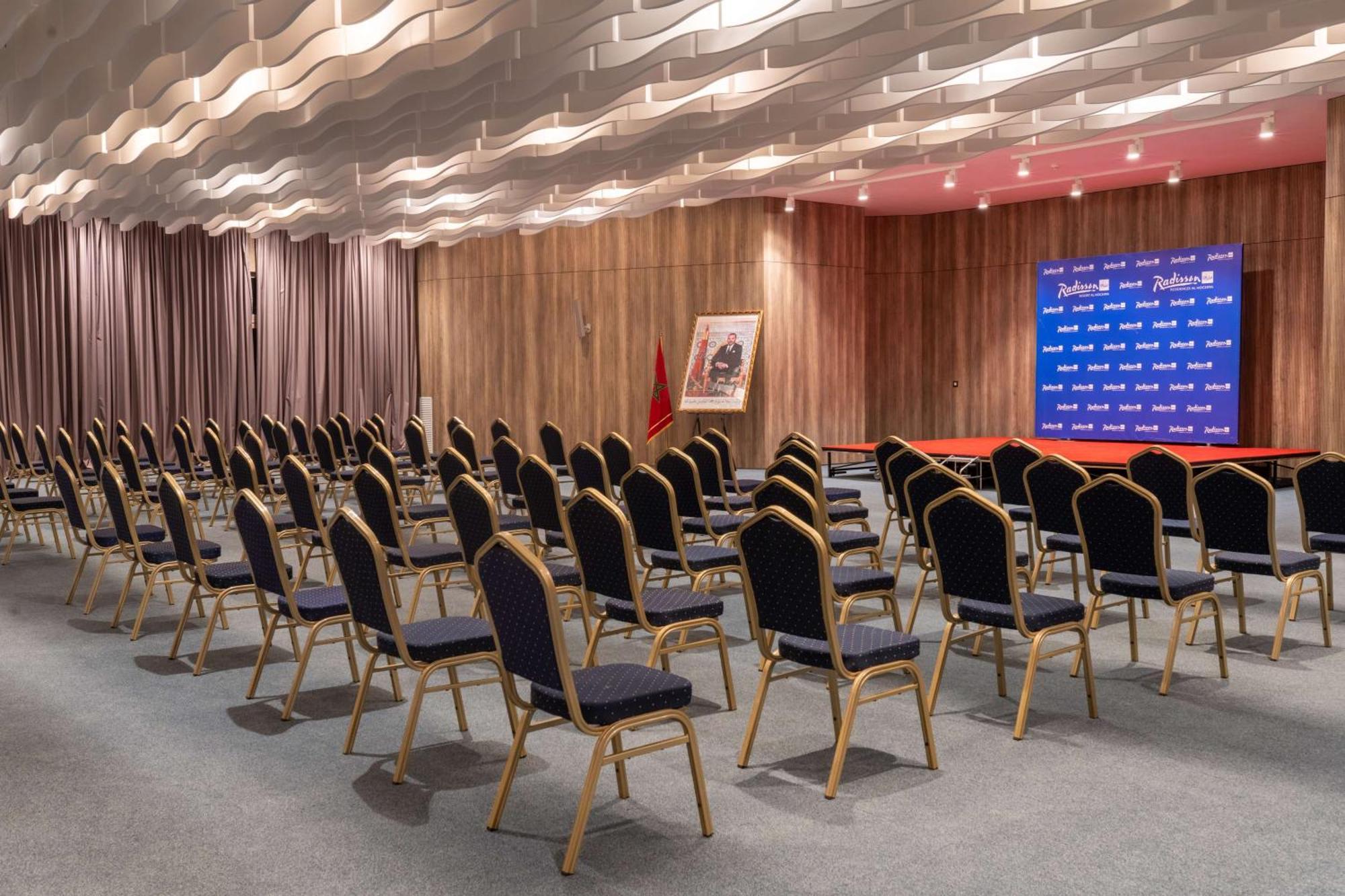 Radisson Blu Resort Al Hoceïma Dış mekan fotoğraf The press conference room