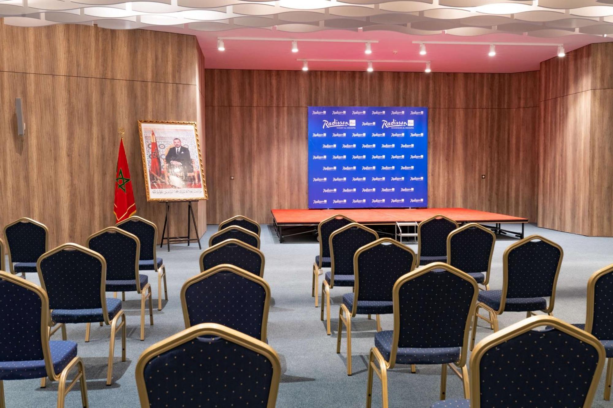 Radisson Blu Resort Al Hoceïma Dış mekan fotoğraf The press conference room of the Moroccan parliament